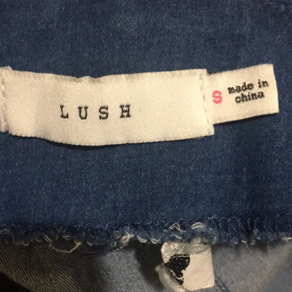 Lush womens spaghetti Crisscross Denim Romper shorts stretch pockets size S